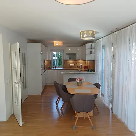 Helles, Geraeumiges Haus In Muenchen-solln * München