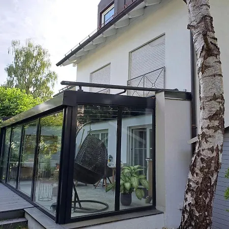 Helles, Geraeumiges Haus In Muenchen-solln * 뮌헨